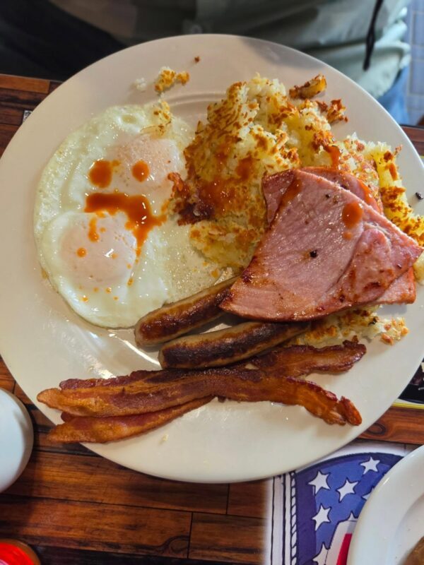 M85 Diner breakfast!